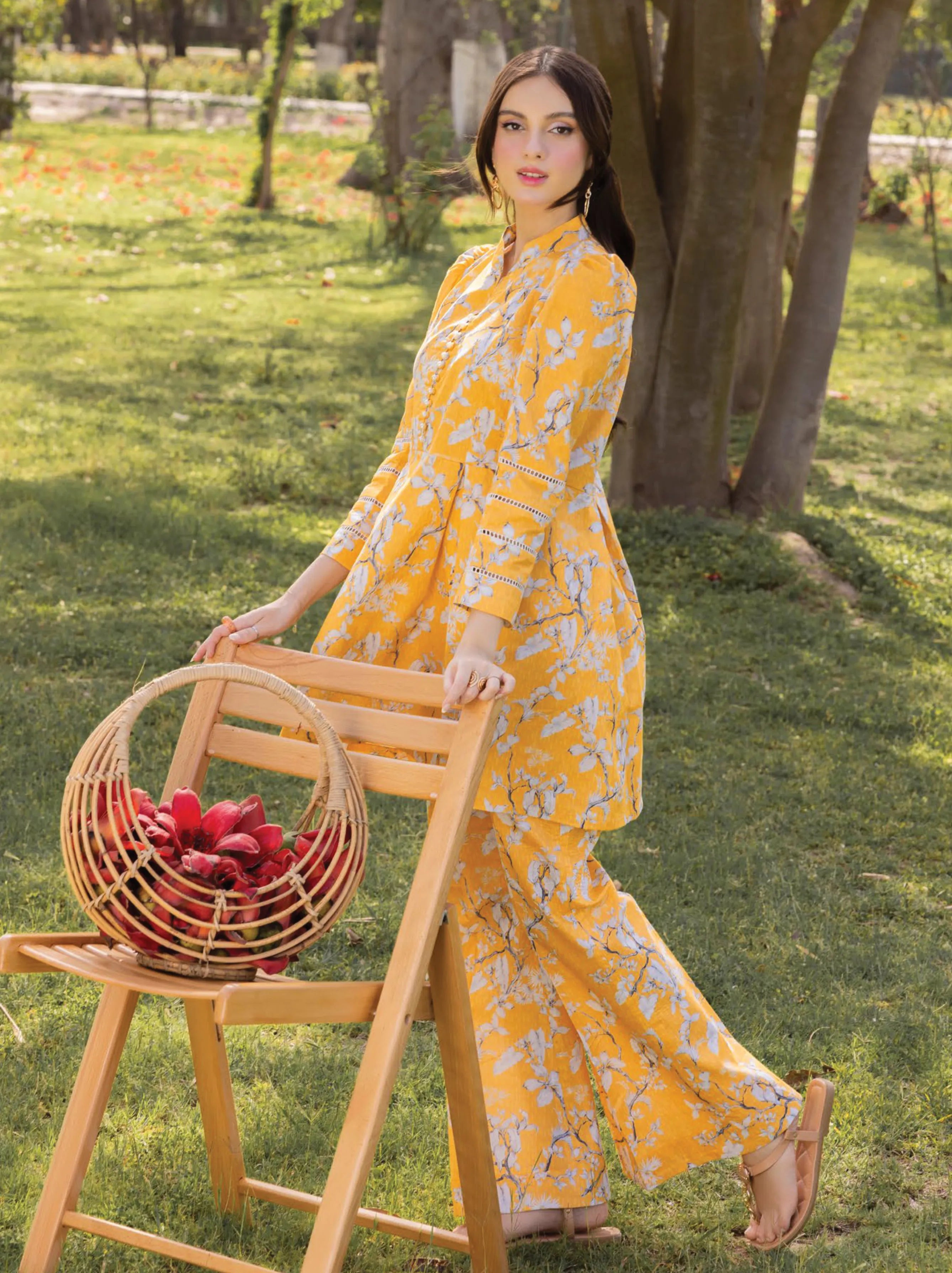 Bag e Gul Printed Lawn Shirts Collection 2024 By GulAhmed (SL-42083)