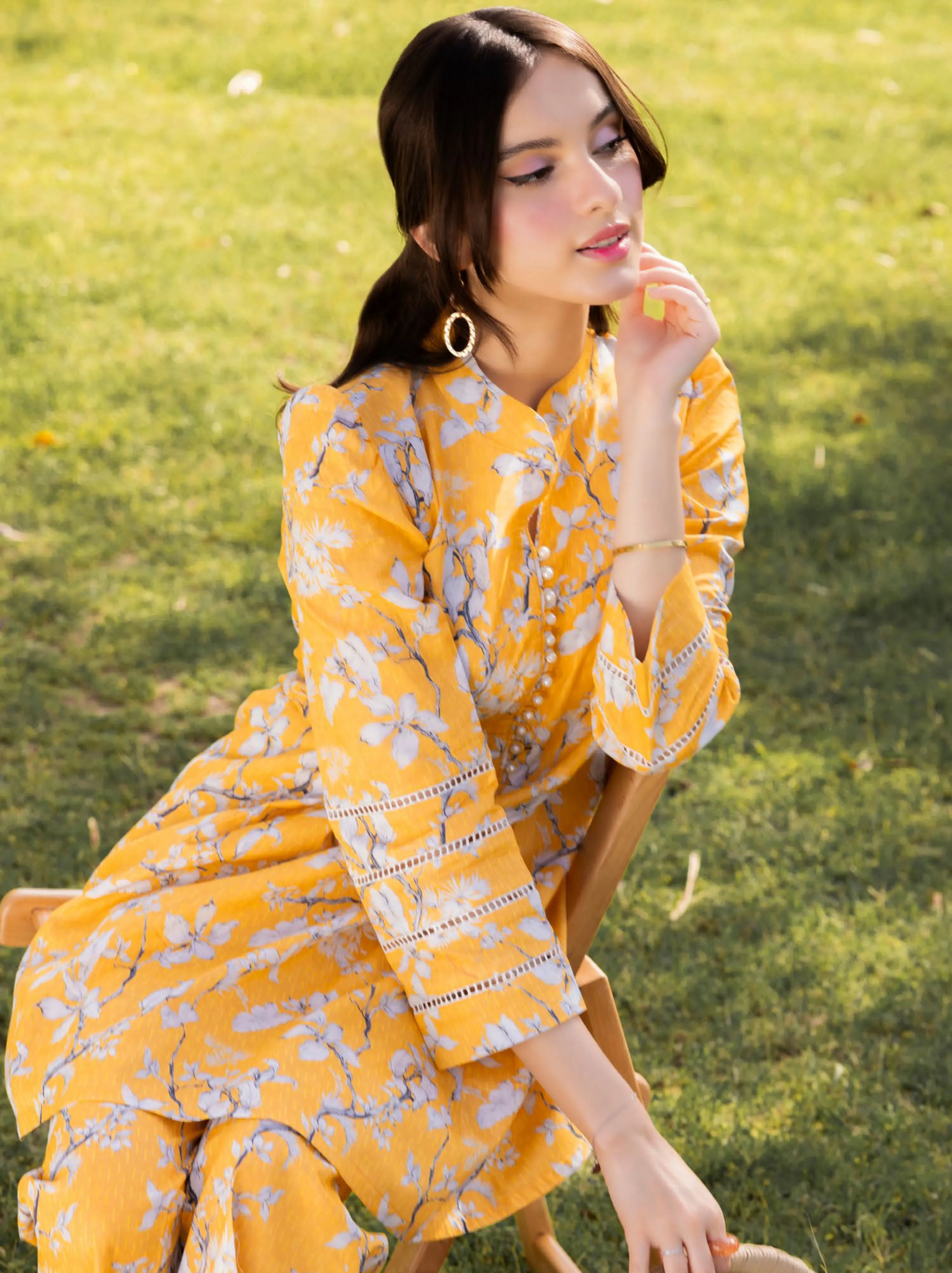 Bag e Gul Printed Lawn Shirts Collection 2024 By GulAhmed (SL-42083)