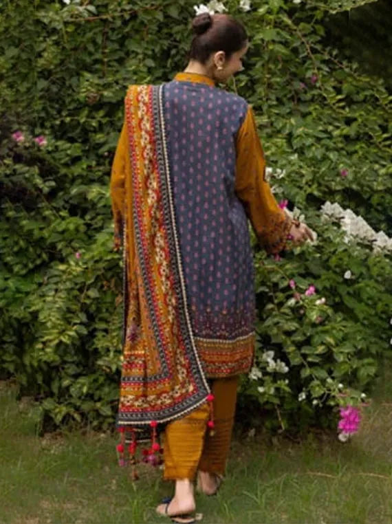 Gul Ahmed Winter Essentials Khaddar Collection 2025 (K-52036)