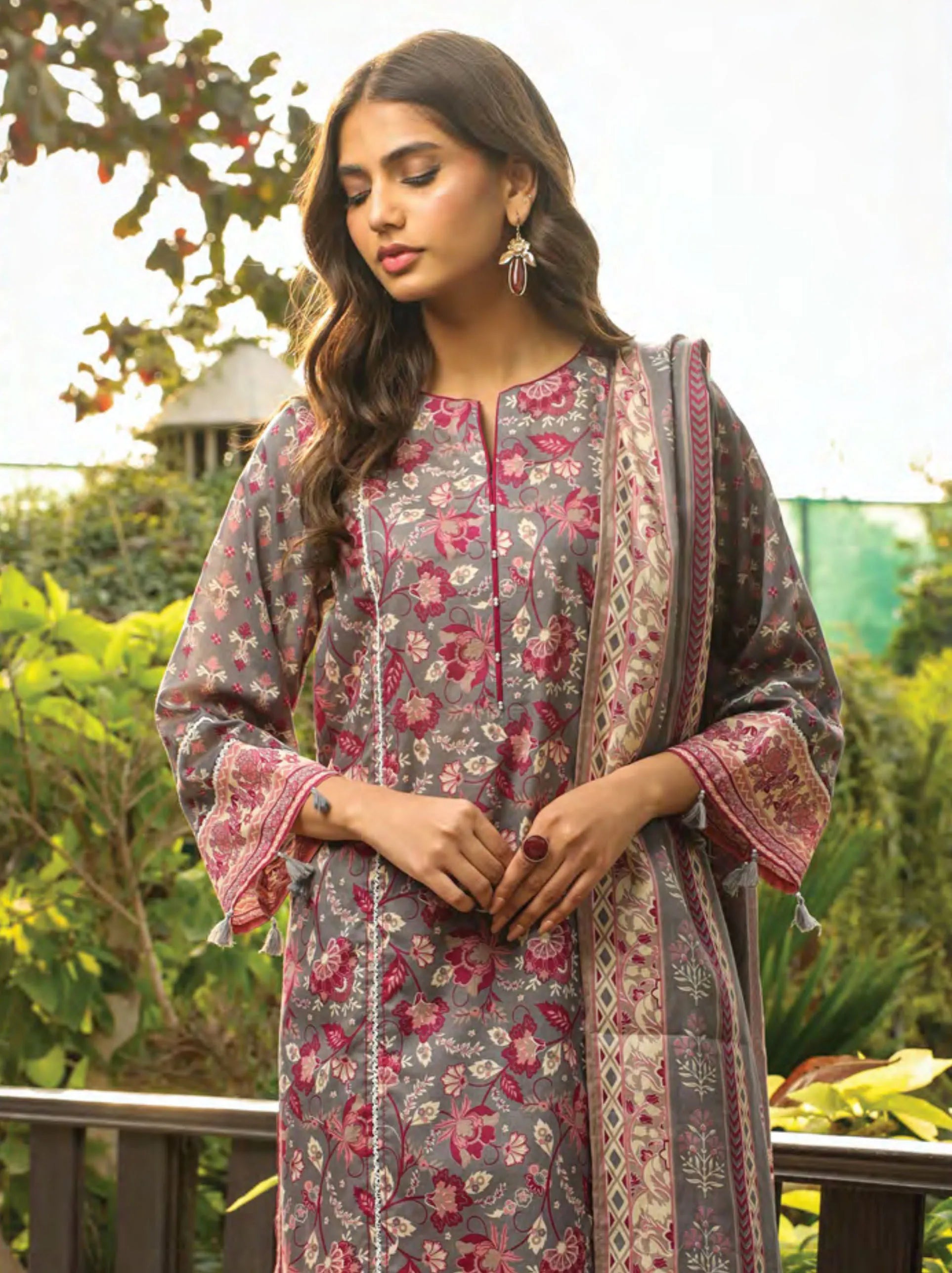 Komal Printed Lawn Collection 2024 By Lakhany (LG-RL-0033-A)