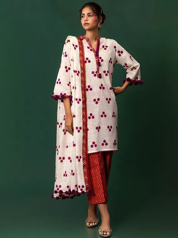 Mahay By Sana Safinaz Winter Collection 2024 (1A)