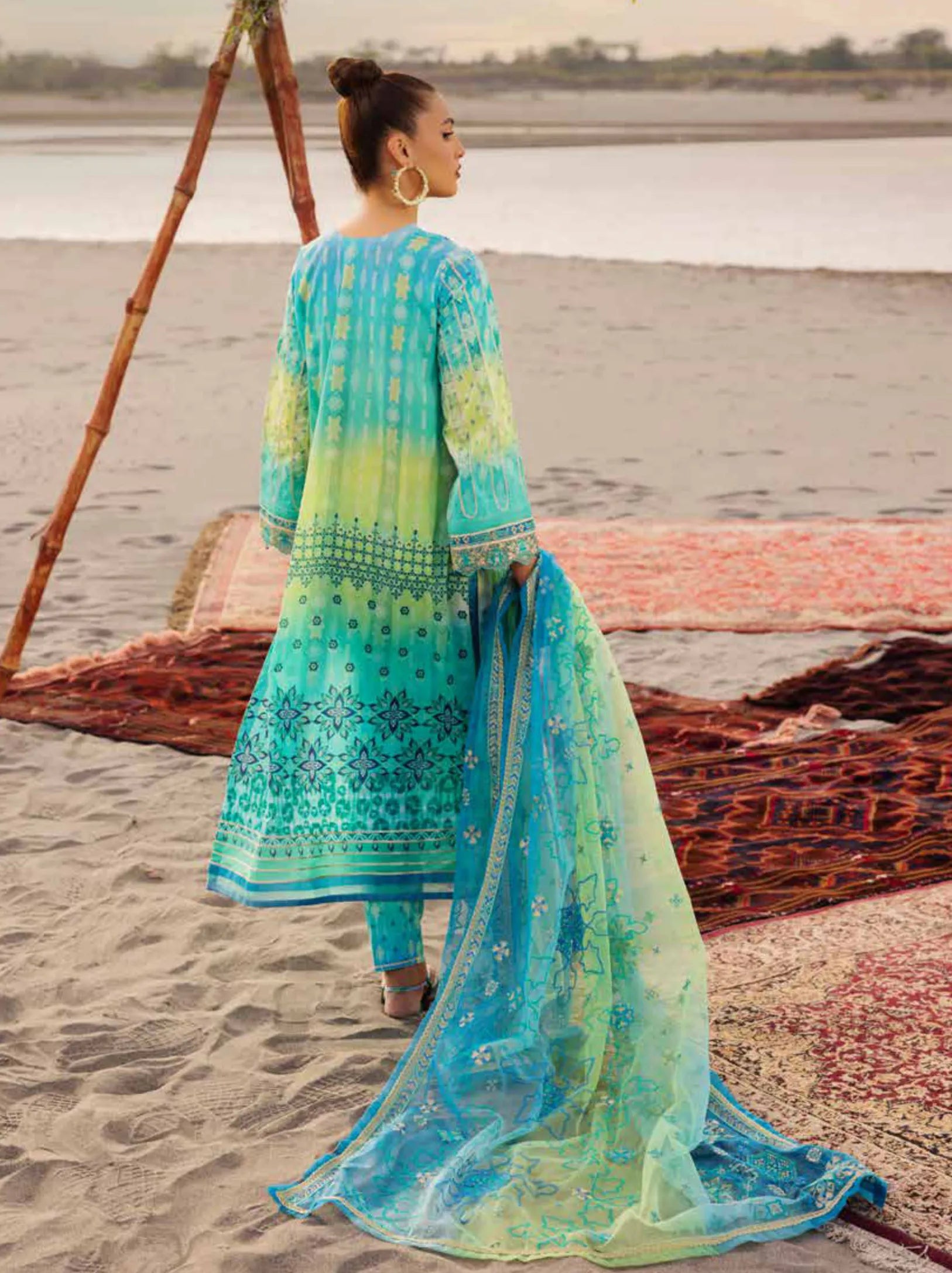 Muscari Premium Embroidered Lawn Collection 2024 (MPEC-2029)