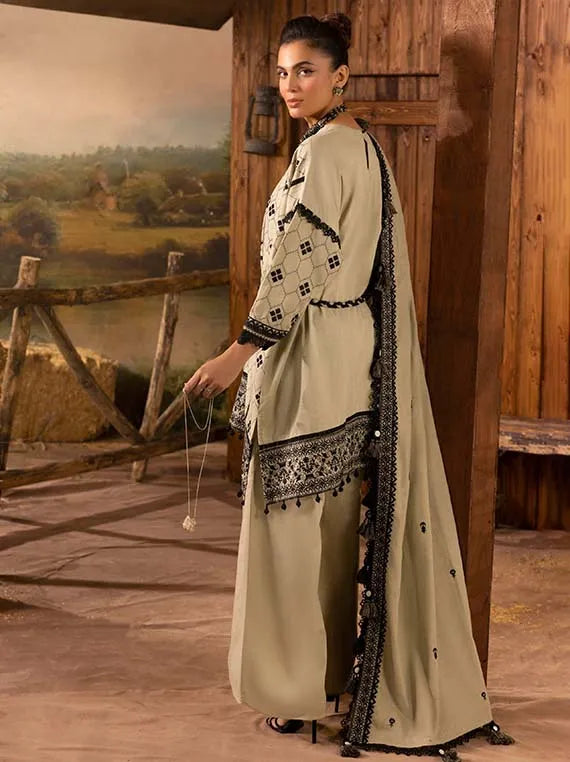 Rang E Khizan Embroidery Winter Collection 2025 By Gul Ahmed (K-52033)