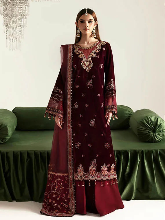 ZARPOSH Embroidered Velvet Collection 2025 by Emaan Adeel (NADIRA)