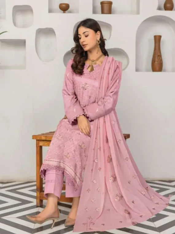 Zouq Embroidered Summer Lawn Collection 2025 (D-05)