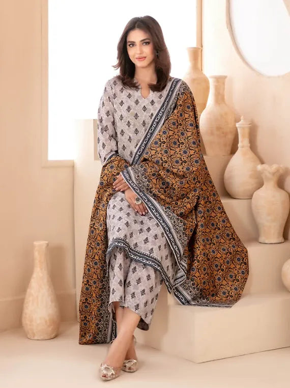 AZU by Tawakkal Fabrics Printed Khaddar Collection 2025 (D-5413)