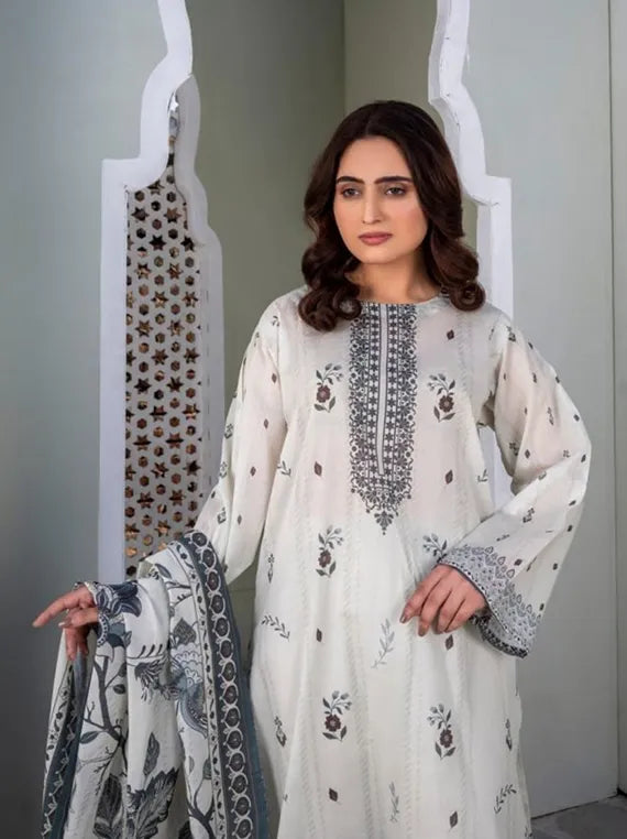 Alishba Classic Lawn Collection 2025 by Ravi Cloth (D-01)