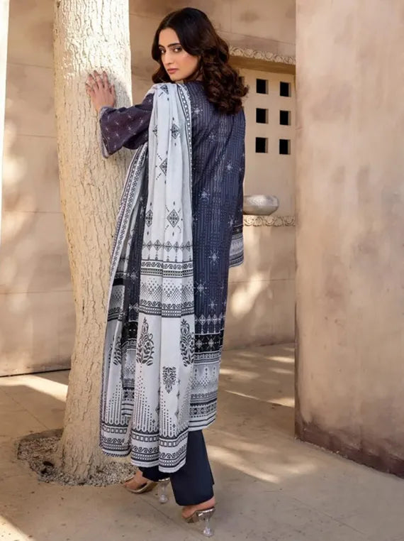 Alishba Classic Lawn Collection 2025 by Ravi Cloth (D-07)