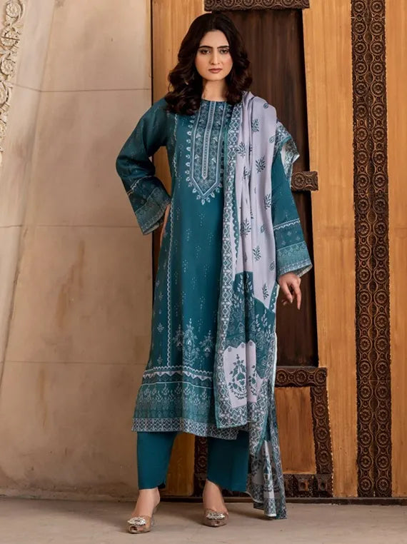 Alishba Classic Lawn Collection 2025 by Ravi Cloth (D-09)