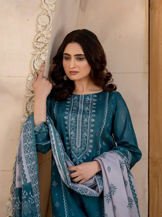 Alishba Classic Lawn Collection 2025 by Ravi Cloth (D-09)
