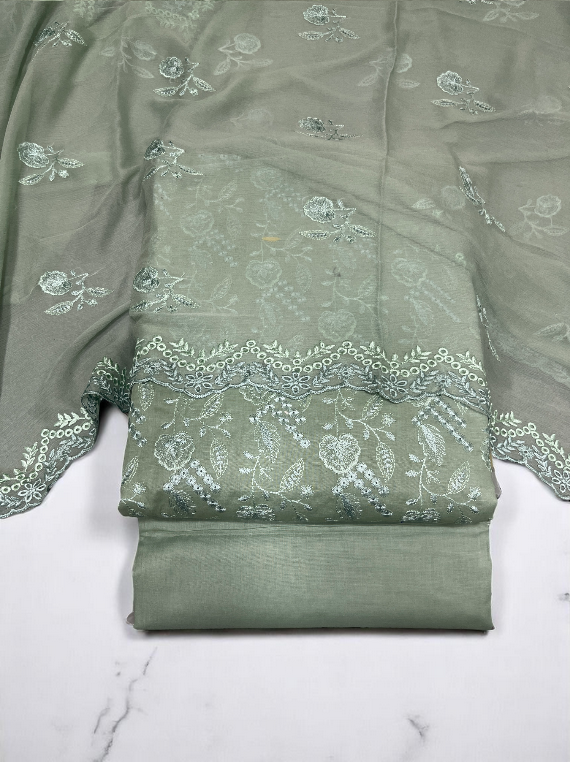 All Over Heavy Embroidered Lawn Edit25 Vol-25DA88 (25DA88-13)