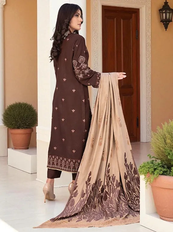 Anchal Embridered Zari Peach Collection 2025 By Wania (D-02)