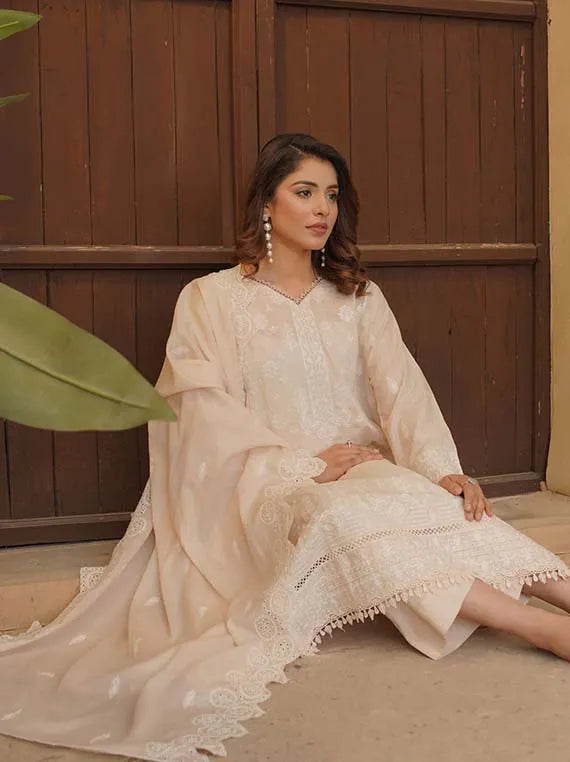 Anchal Embroidered Lawn Collection 2025 By Manizay (M-08)