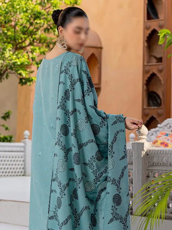 Anchal by Fantak Karandi Lawn Collection 2025 (D-04)