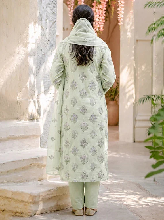 Angan By Manizay Embroidered Karandi Collection 2026 (D-04)