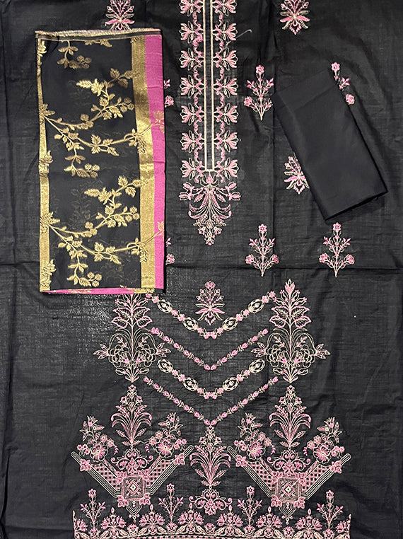 Banarsi Breeze Embroidered Lawn Collection 2025 (D-04)