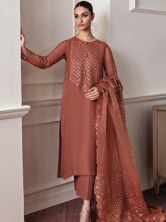 Baroque Embroidered Chiffon Collection 2023 (UF-296)