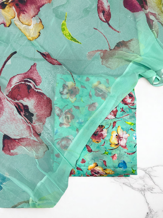 Blossom Glow Printed Lawn Edit25 Vol-CT33 (CT33-08)