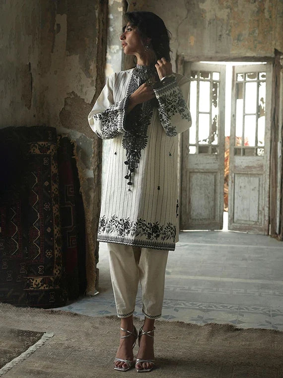 Charm of Winter by Gul Ahmed Unstitched Collection'26 (TK-52013)