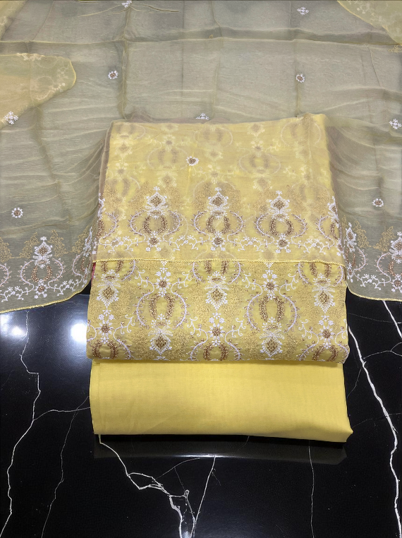 Charm Embroidered Lawn Edit25 Vol-25DD11 (25DD11-03)