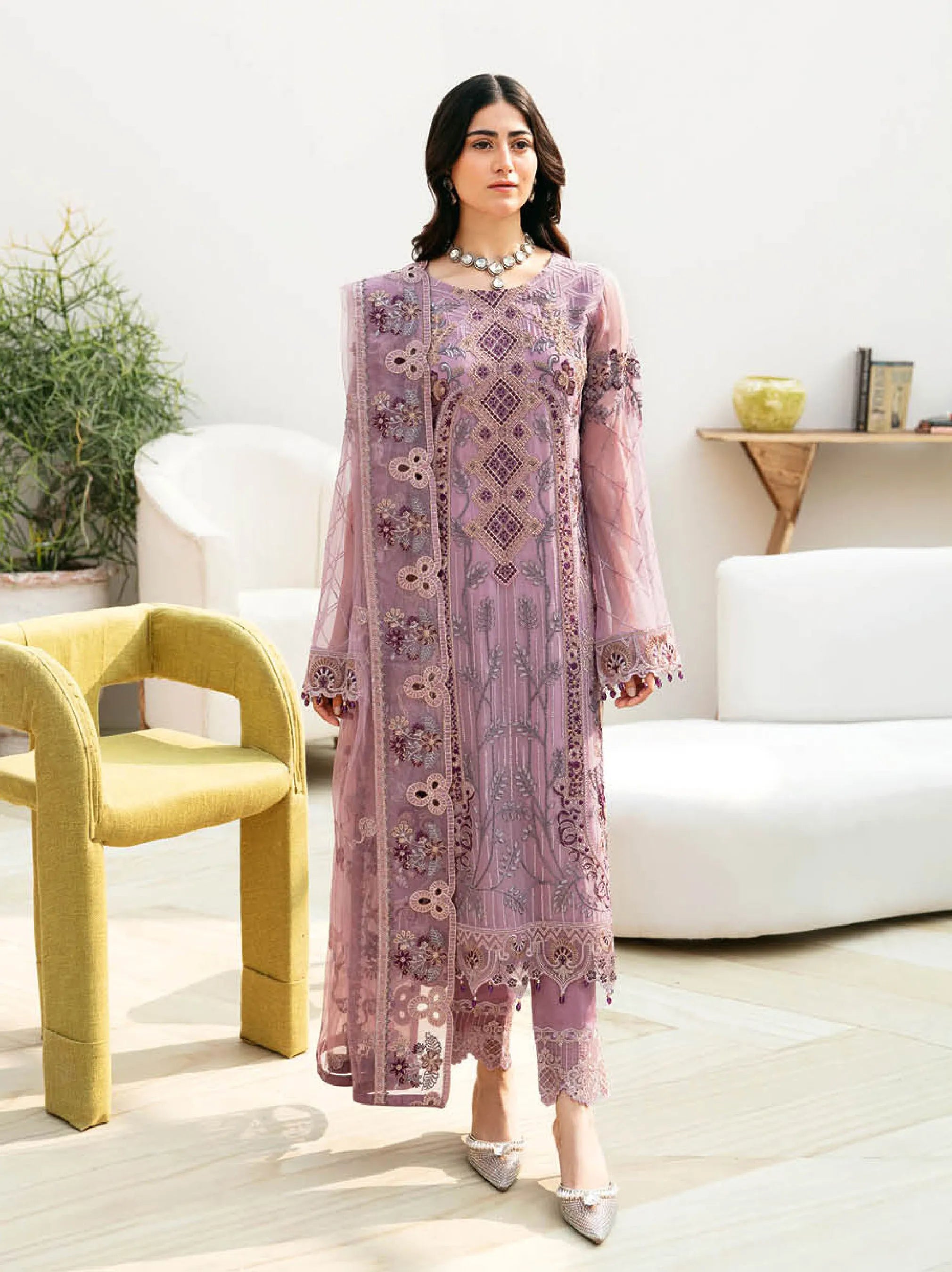 Chevron By Ramsha Chiffon Collection 2024 Vol-08 (A-801)