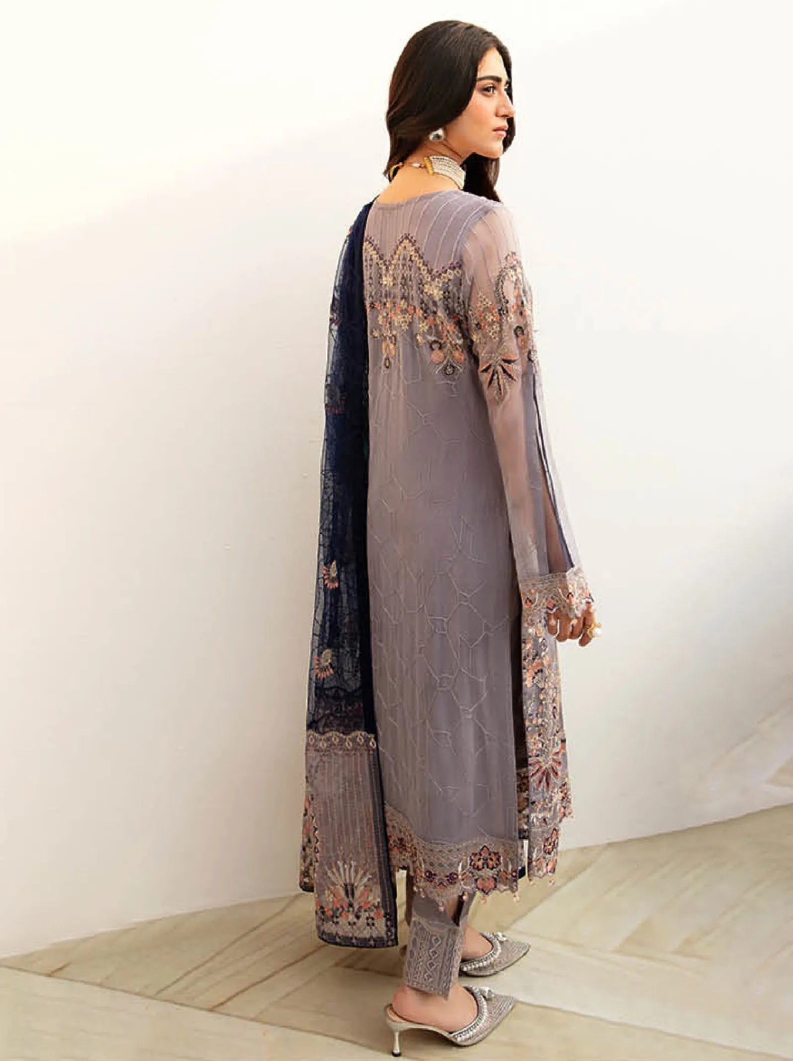 Chevron By Ramsha Chiffon Collection 2024 Vol-08 (A-809)