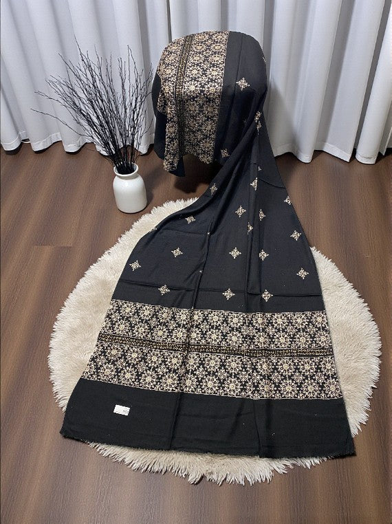 Chilly Weather Wool Versachi Ston Shawl Edit 2025 (25DS04-03)