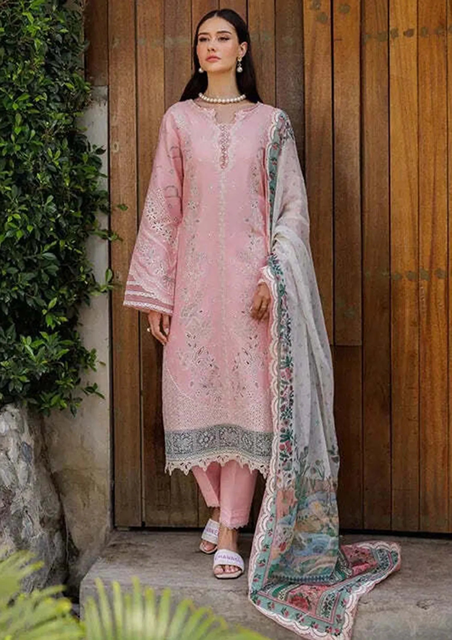 Classic Crown Lawn Collection 2026 (05-TURIN)