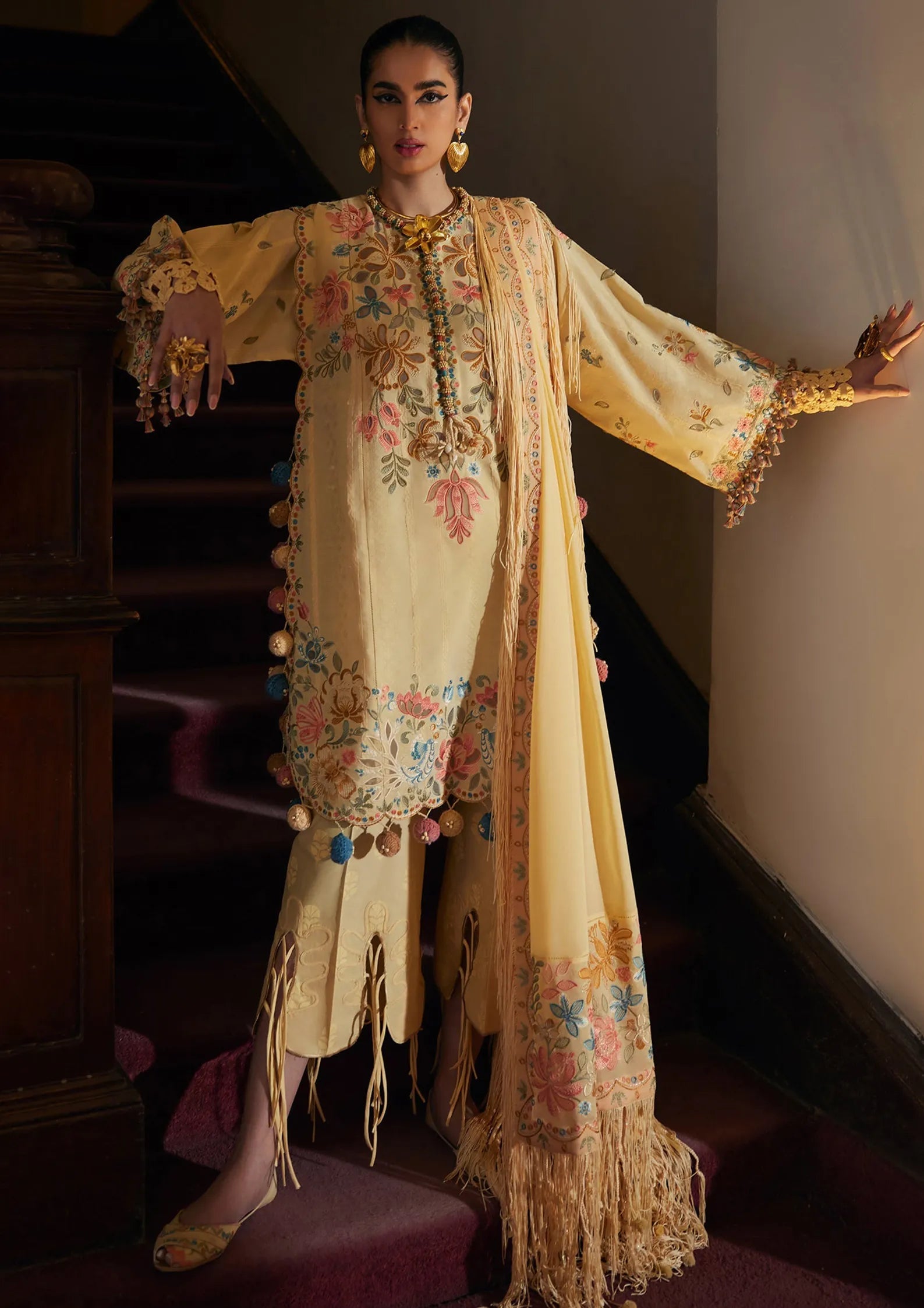 Classic Crown Lawn Collection 2026 (EL25-07A)