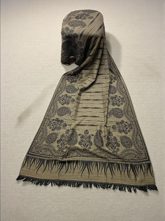 Cold Season Printed Wool Shawl Edit 2025 Vol-25DS10 (25DS10-02)