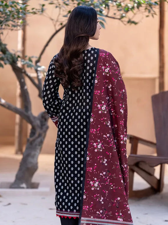 Cozy Printed Khaddar Collection 2025 by ZELLBURY (WUW24E20505)