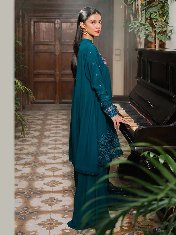 Cozy Printed Khaddar Collection 2025 by ZELLBURY (WUW24E30329)