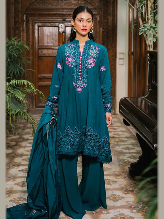 Cozy Printed Khaddar Collection 2025 by ZELLBURY (WUW24E30329)