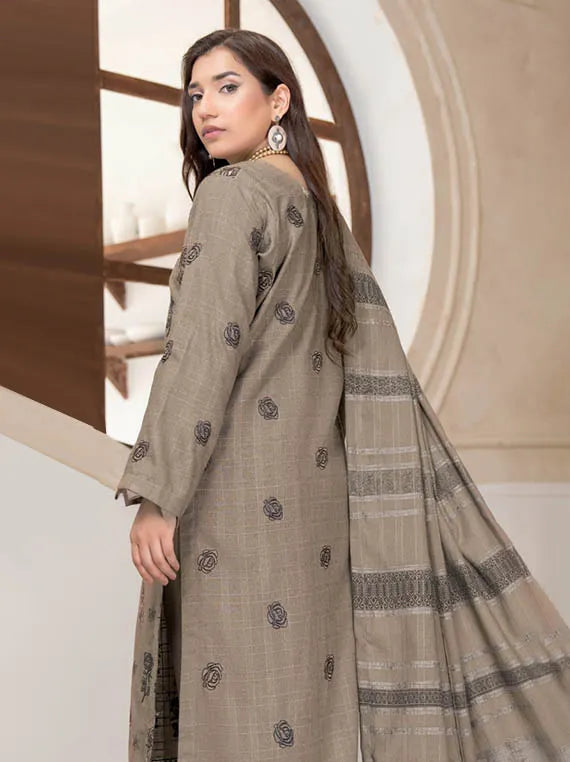 Dastak by Riaz Arts Embroidered Slub Peach Collection 2025 (D-07)