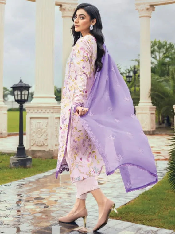 Diva Embroidered Karandi Collection 2024 By HumDum (D-05)