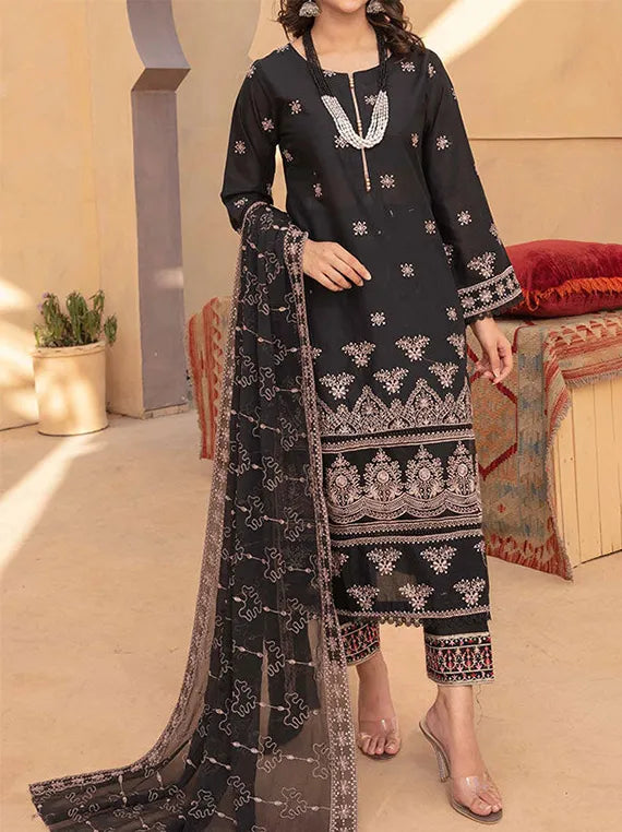 Drape Muse The UnStitched Lawn Collection 2025 (Kinza D3)