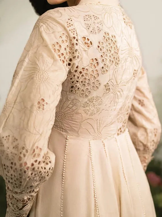 Eid Festive by Iznik Embroidered Lawn Collection 2025 (IFE-05)