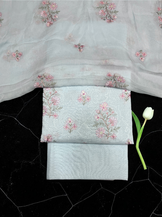 Elegance Embroidered Karandi Edit25 Vol-25DK03 (25DK03-02)
