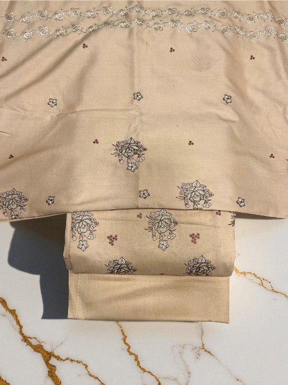 Elegance Warm Embroidered Dhanak Edit25 Vol-25DR13 (25DR13-02)
