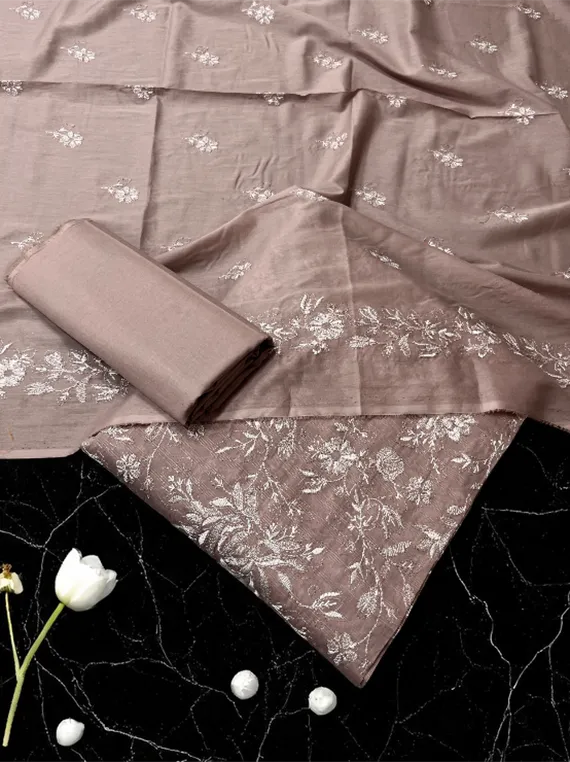 Elegant Fully Embroidered Lawn Edit25 Vol-25DD13 (25DD13-04)