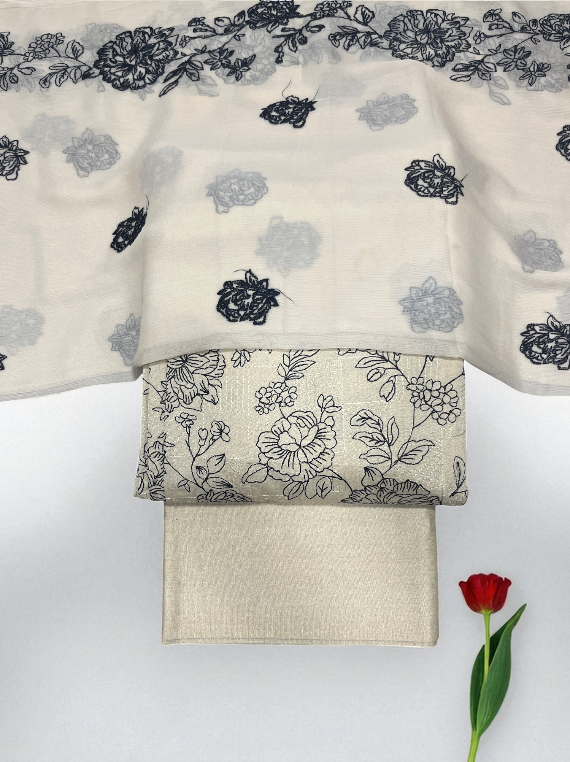 Elegant Warmth Embroidered Karandi Edit25 (25DK04-03)