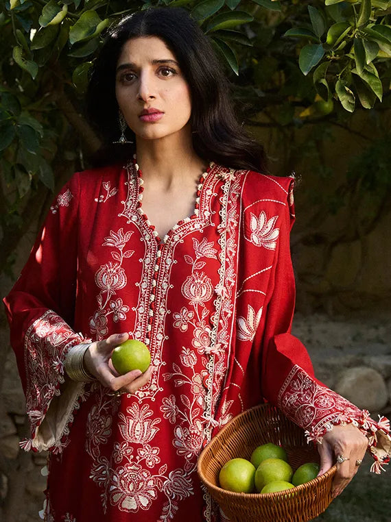 Embroidered Luxe Collection 2026 by Umar Poshak (ZW24-02)