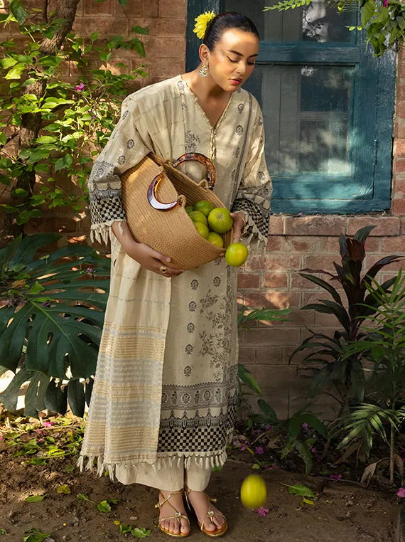 Gul Ahmed Threads of Grandeur Jacquard Collection 2025 (SP52091)