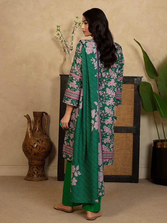 Gul Ahmed Warm Elegance Collection 2026 (WNS-52058)