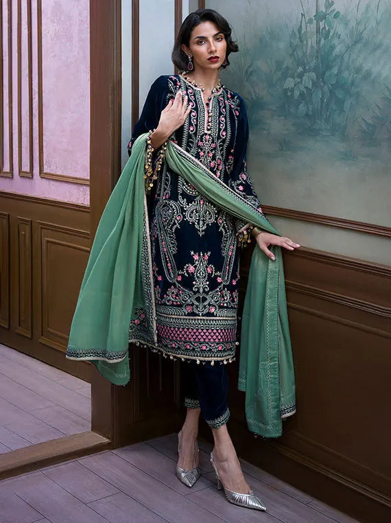 Gul Ahmed Whispers of Winter Unstitched Collection'26 (WV-62006)