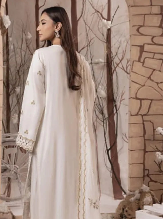 IRINA by Humdum Embroidered Peach Wool Collection 2025 (D-07)