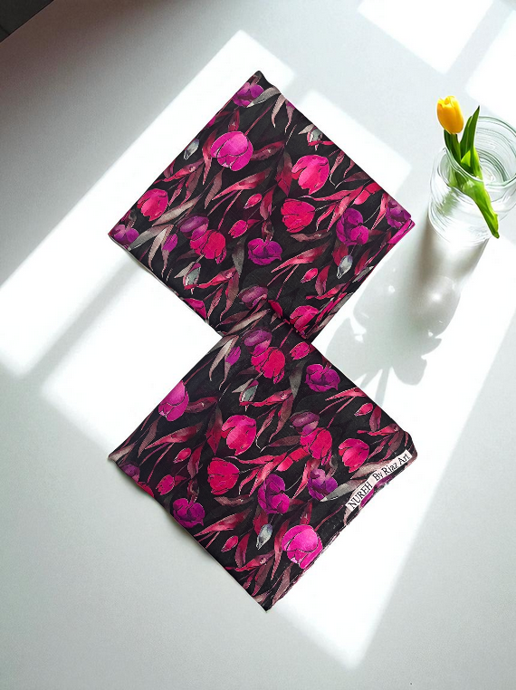 Infinite Grace Printed Khaddar Edit25 Vol-LI12 (LI12-03)