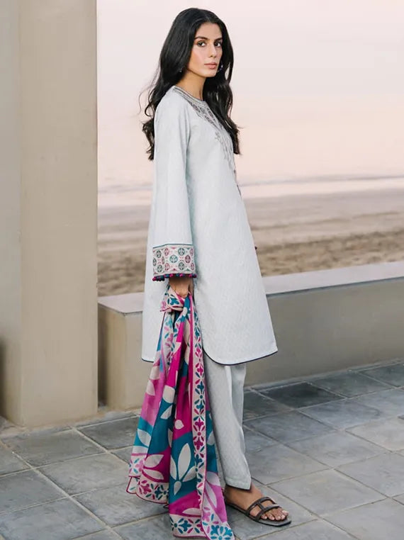 Jazmin Embroidered Lawn Collection 2025 Drop III (USE-9138)