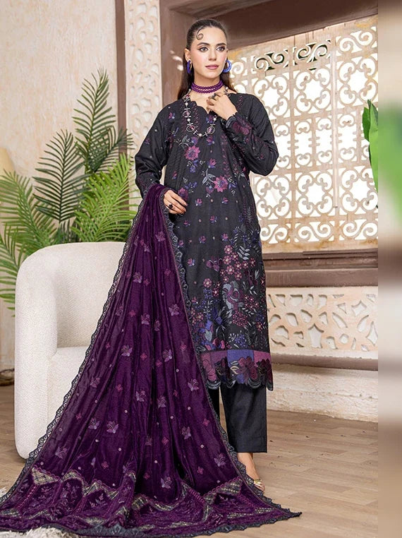 Kahani Peach Leather Collection With Embroidered Micro Velvet Shawl BY Riaz Arts (D-06)