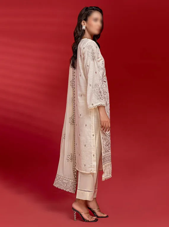 Kesariya by Fantak Karandi Lawn Collection 2025 (D-02)